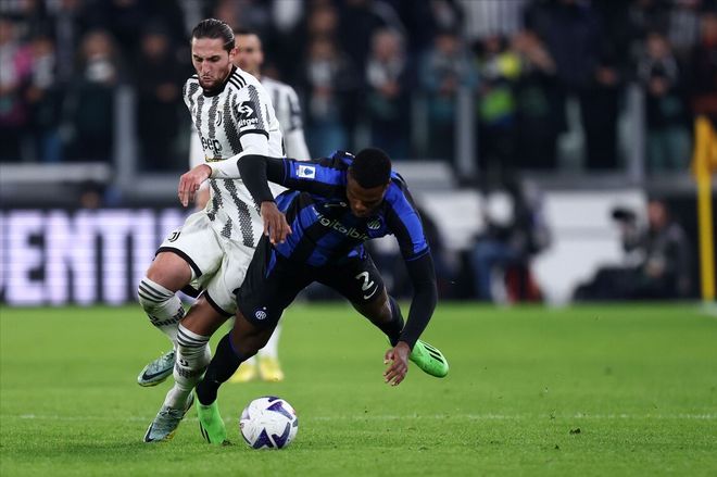 他在对抗和 他在对抗和