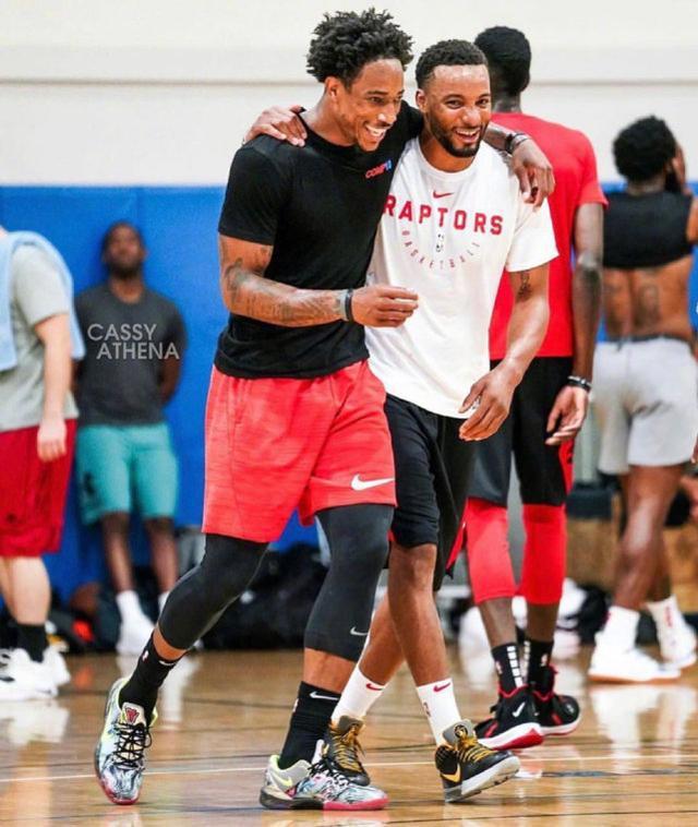 点连接成可 点连接成可